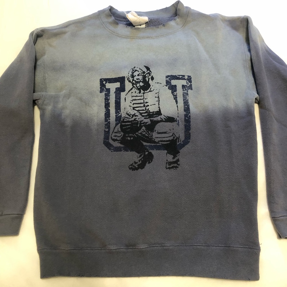 I stole my boyfriend’s shirt ISMBS brand Blue Graphic cotton Sweater size small
